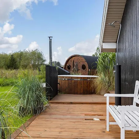 Beach Front Home In Oster Assels With Sauna 펜션 Oster Assels