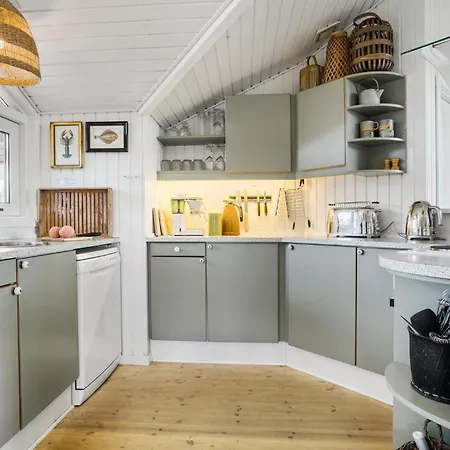 Beach Front Home In Oster Assels With Sauna 펜션 *